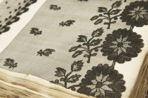 1850-machine-lace-1000x666